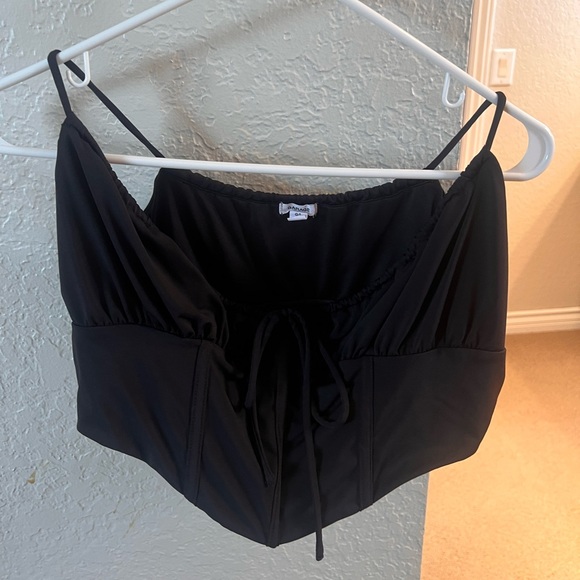 Cute top - Picture 1 of 1